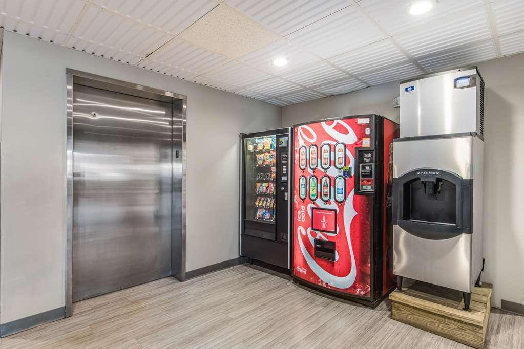 Surestay Plus Hotel By Best Western Сев'єрвілл Зручності фото