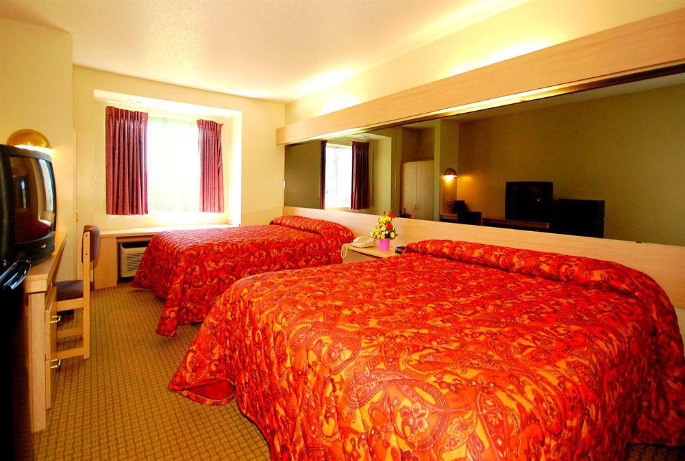 Surestay Plus Hotel By Best Western Сев'єрвілл Номер фото